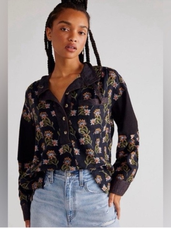 Free People We The Free Summer of Surf Pullover Button Henley Top - Picture 2 of 15